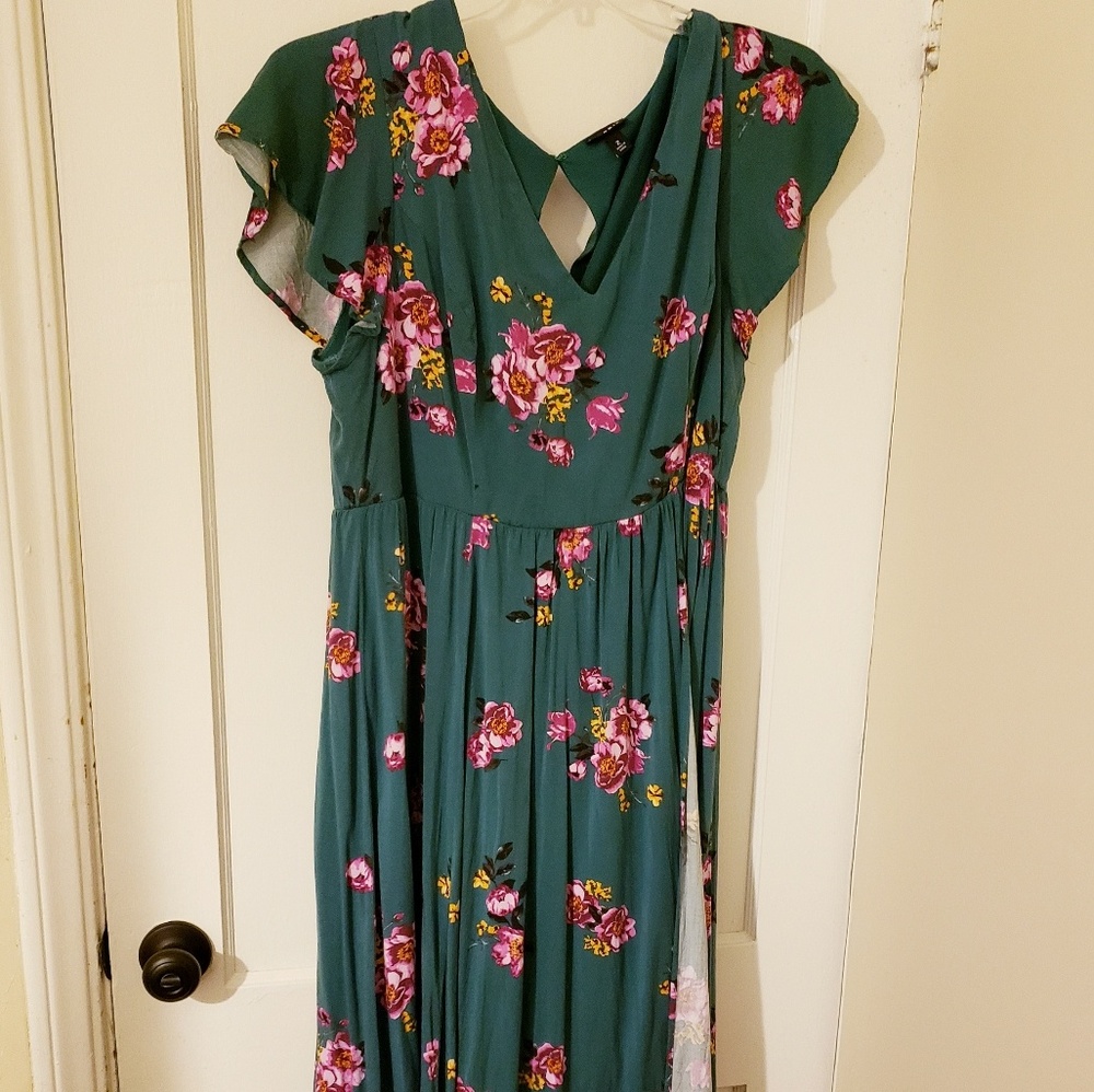 Torrid long dress with slit .